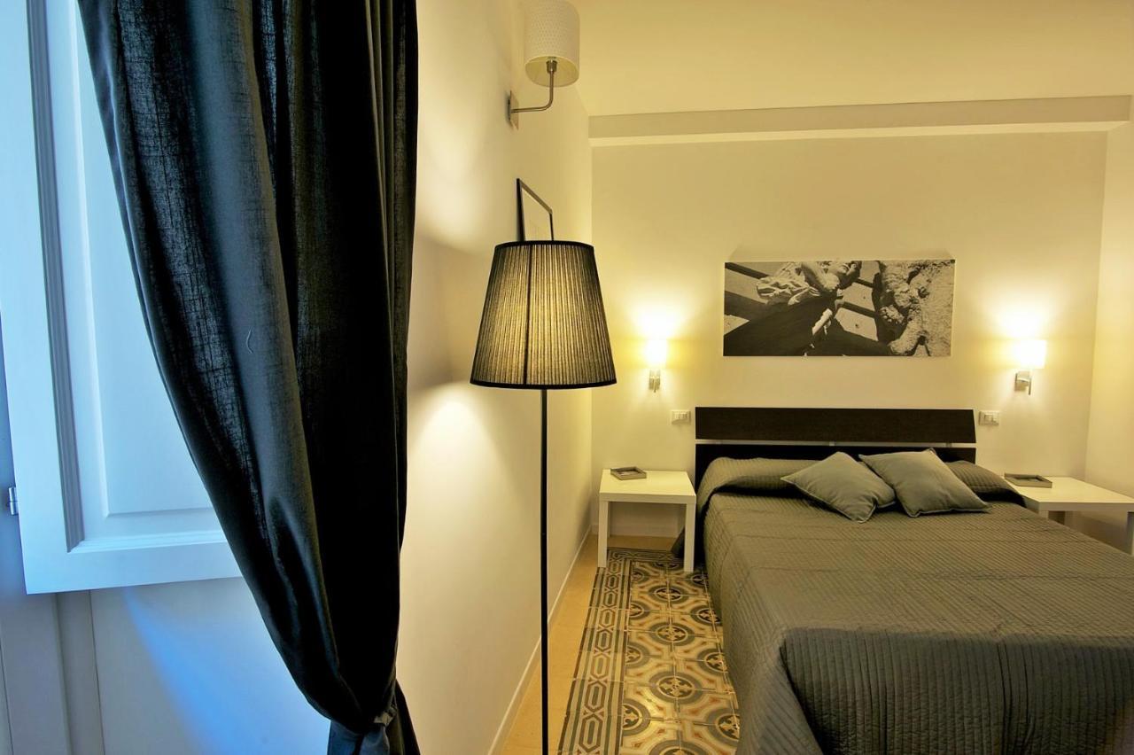 Via Roma 10 Apartment Trapani Ngoại thất bức ảnh