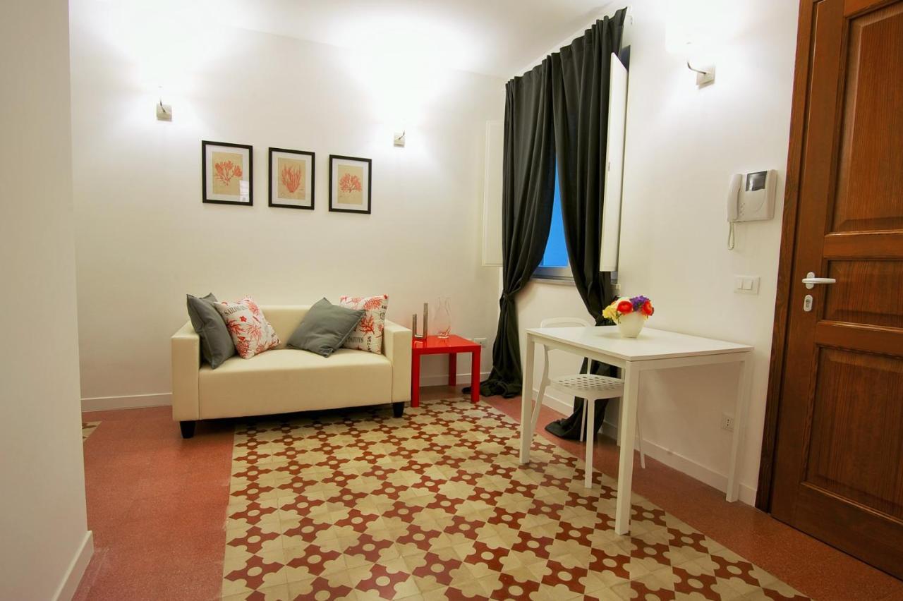 Via Roma 10 Apartment Trapani Ngoại thất bức ảnh